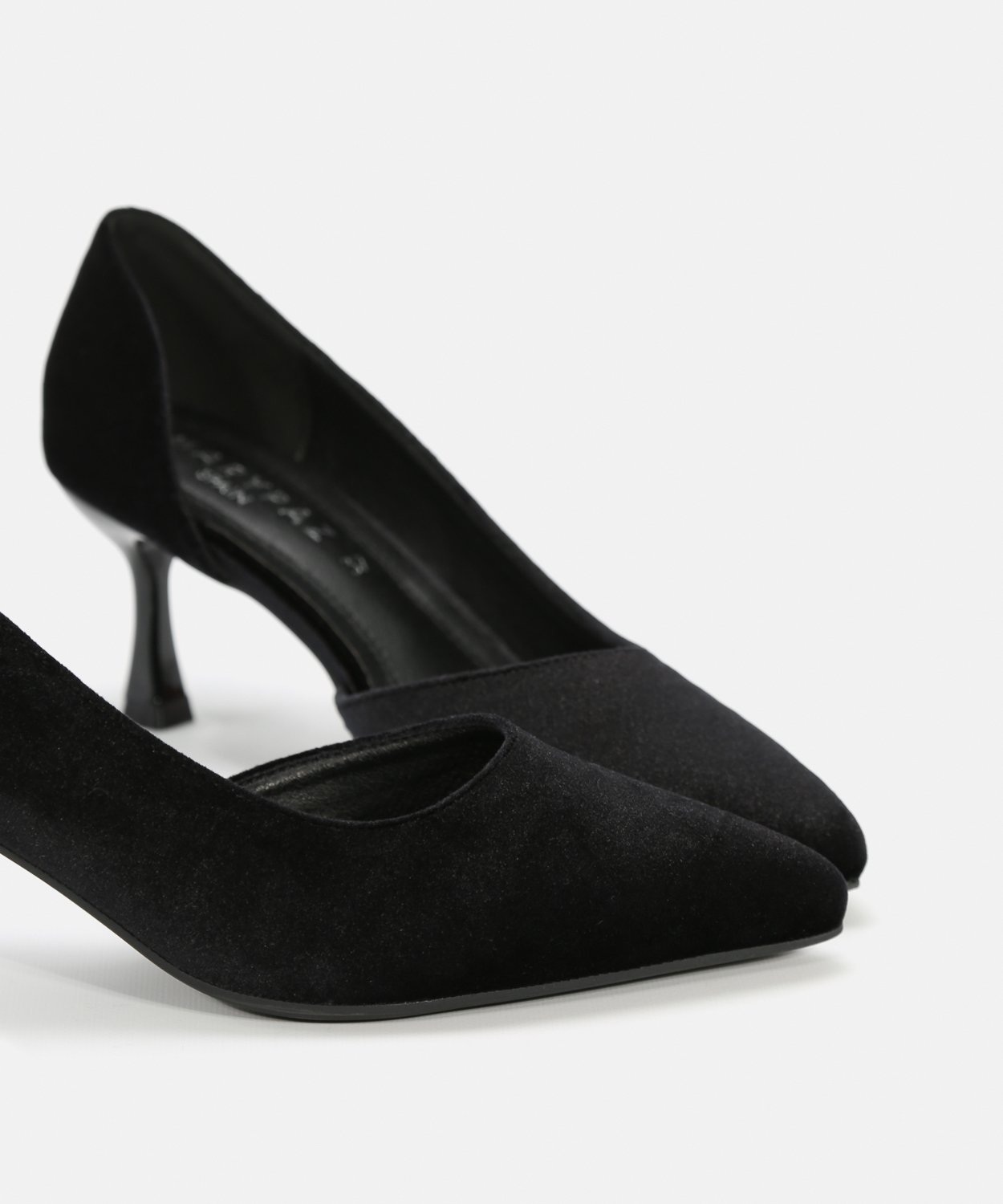 Zapatos salón abertura lateral image number null